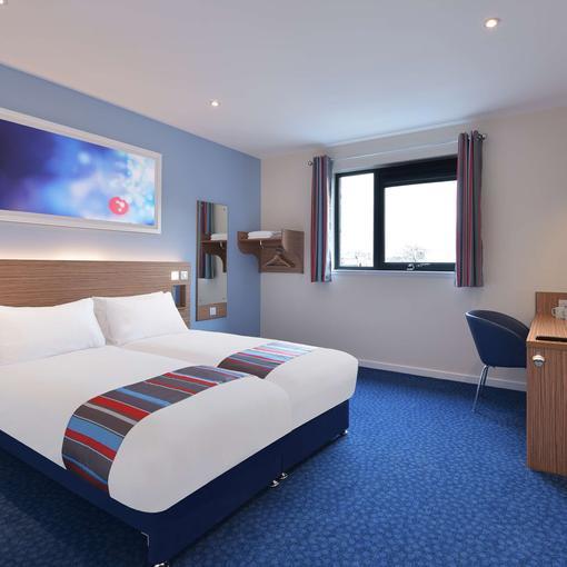 Travelodge London Richmond Central Bagian luar foto